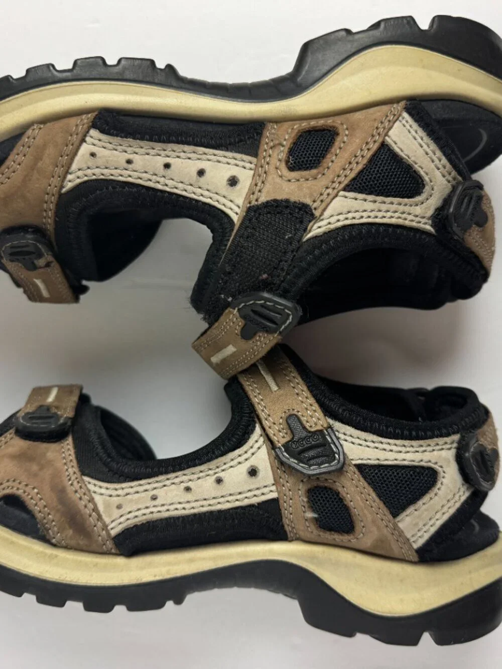 Ecco Yucatan Nubuck Leather Sport Sandals,Size 8-8.5  (EU 39)